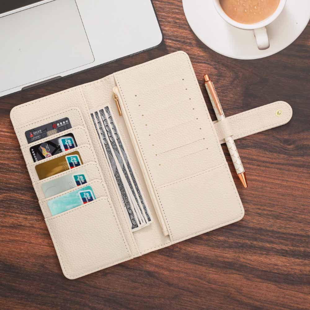 Pebble Grain Slim Wallet in Black